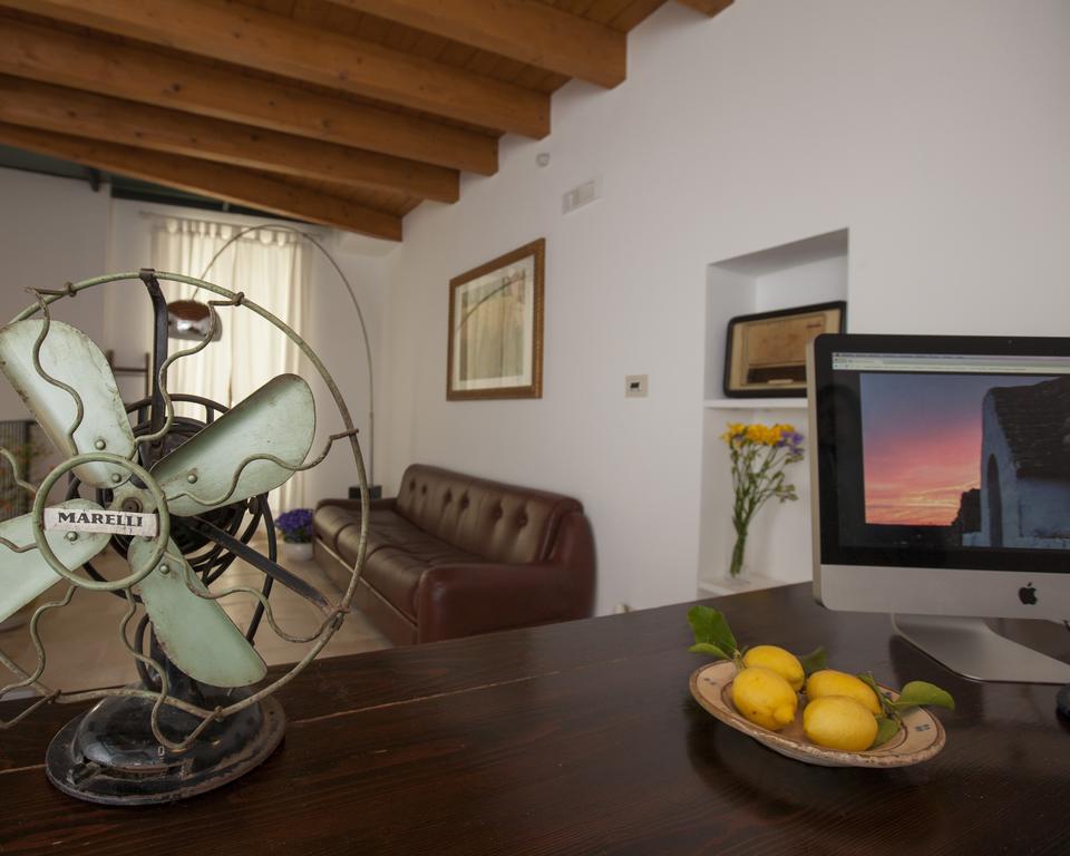Dimora Nonna Rosa Bed & Breakfast Conversano Exterior photo